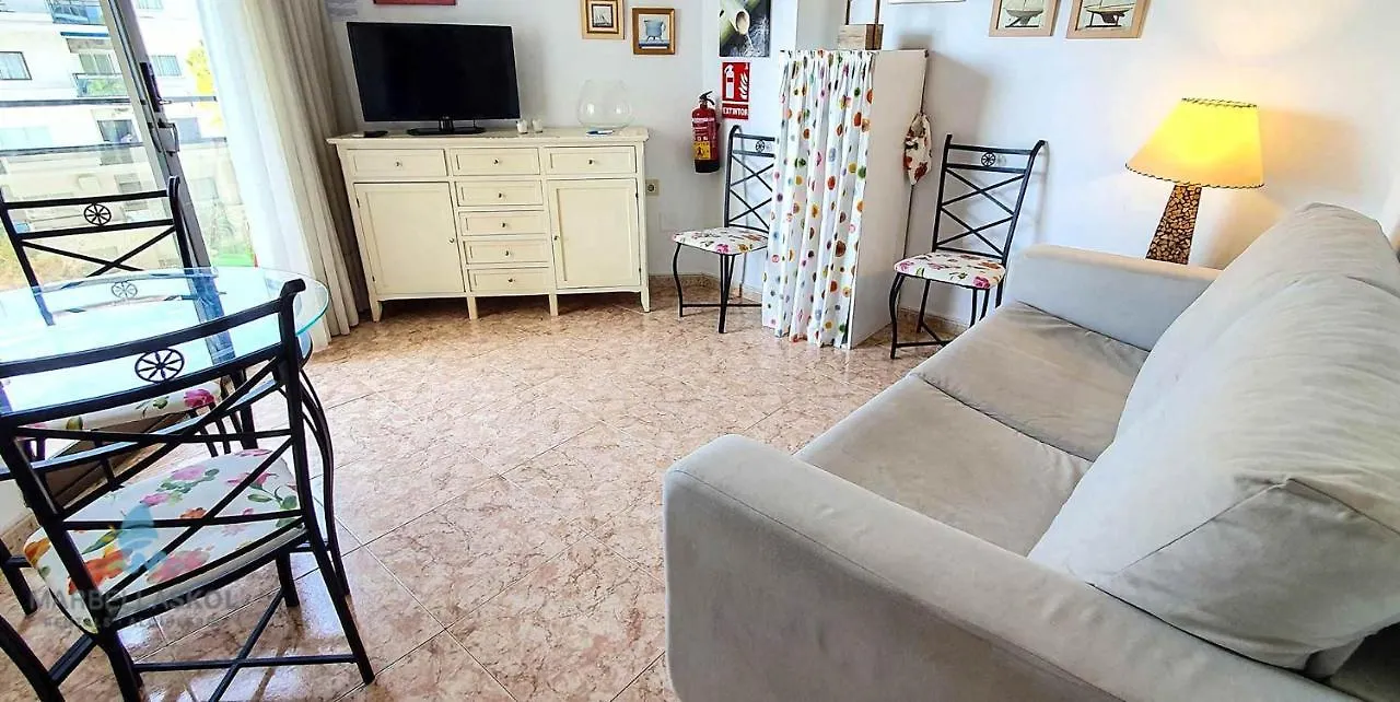 Skol 203. One Bedroom Apartment In Edificio Skol Building 마르베야